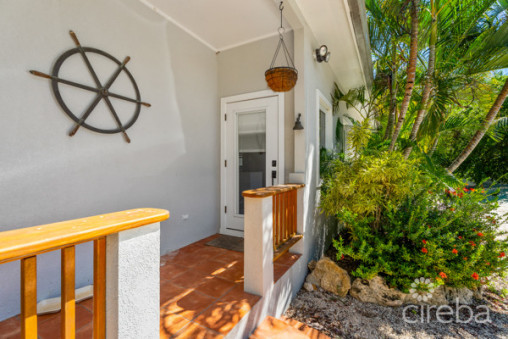 Canal-front Family Home With Dock | Prospect, Grand Cayman