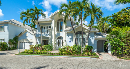 Britannia Kings Court - 4br/4.5ba With Elevator